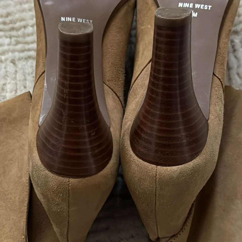 Nine West Pegeen‎ suede boots above ankle booties heels Sz 8 1/2